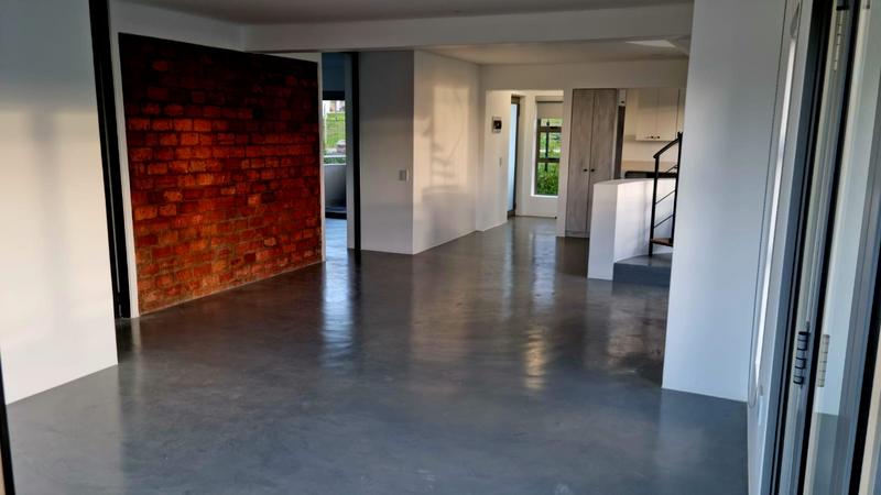 To Let 2 Bedroom Property for Rent in Island View Western Cape